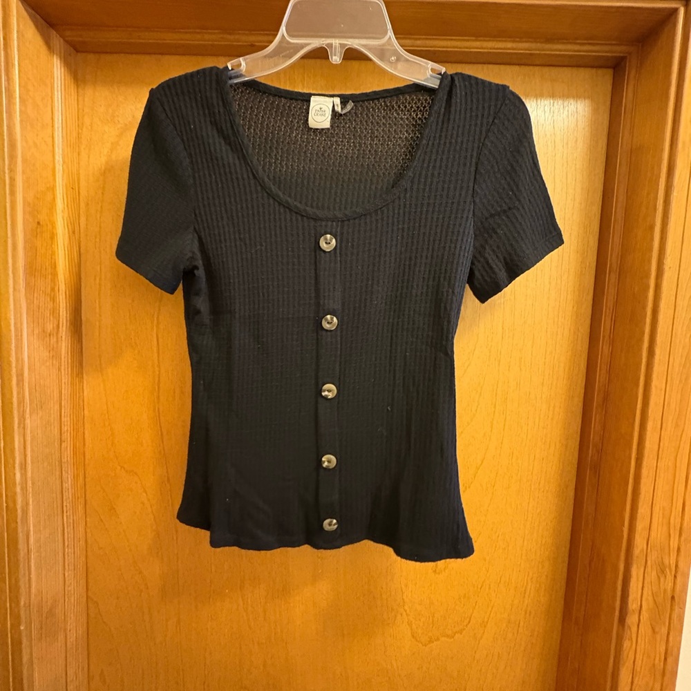 Paper Crane Black Ribbed Button-Down Top - Picture 1 of 3